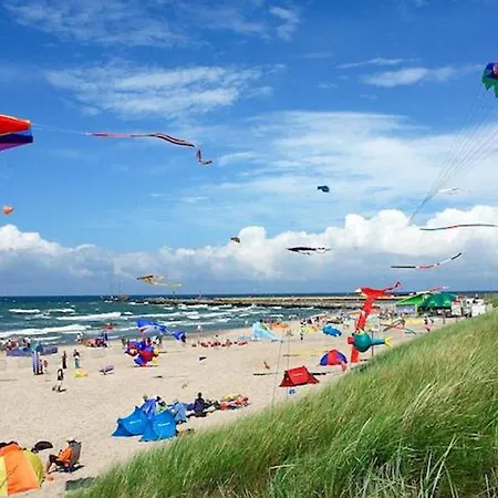 Stunning In Przewloka בית נופש