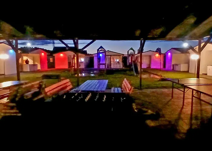 Semesterbostad Stunning In Przewloka